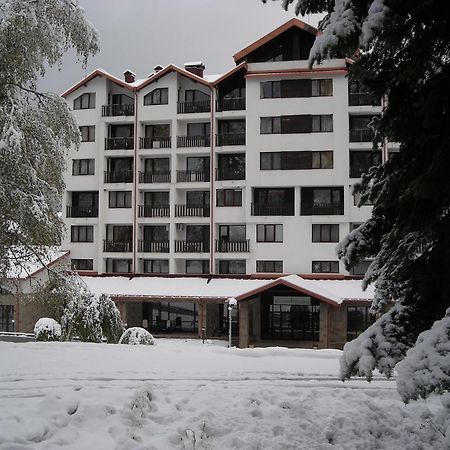 Borovets Gardens Chalet Flat Buitenkant foto